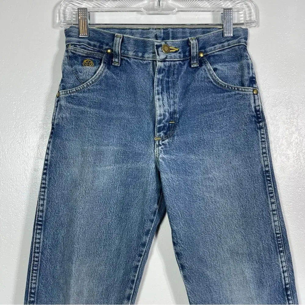 Wrangler Jeans, Size 14 Reg. Adjustable Waist. Excellent condition!